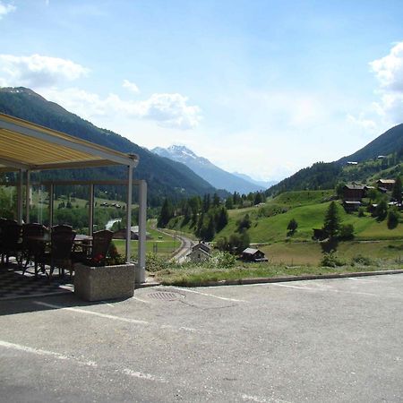 Hotel Weisshorn Goms ภายนอก รูปภาพ