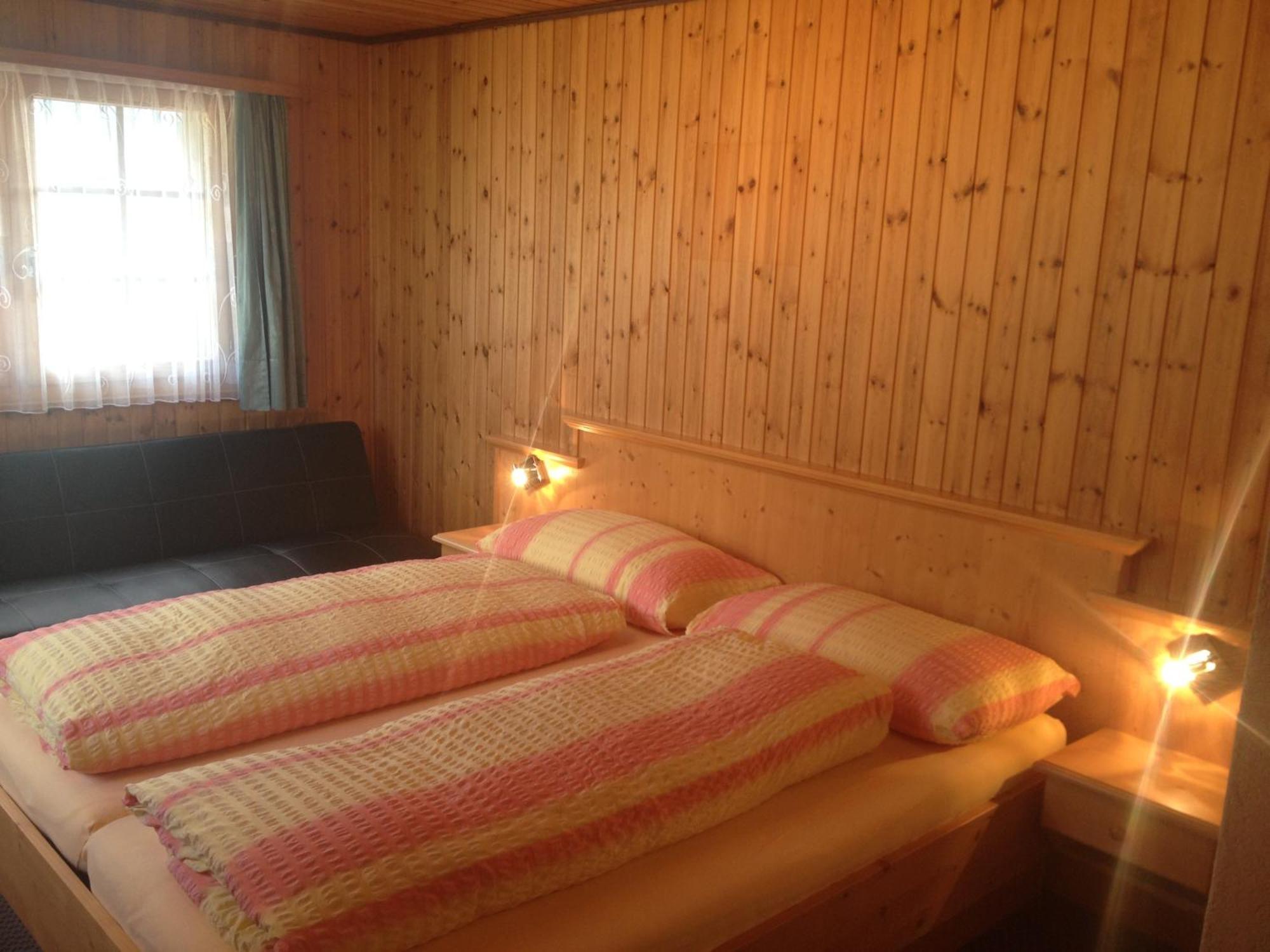 Hotel Weisshorn Goms ภายนอก รูปภาพ